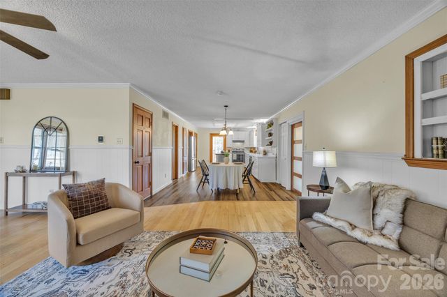 280 Forest Acres Lane, Taylorsville, NC 28681