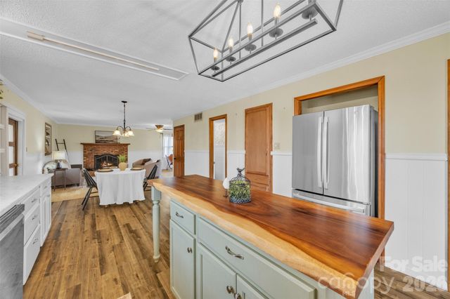 280 Forest Acres Lane, Taylorsville, NC 28681