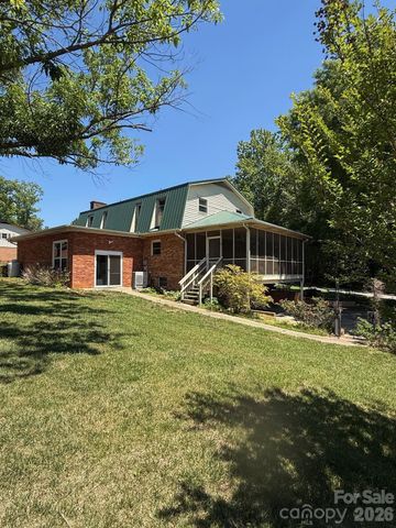 280 Forest Acres Lane, Taylorsville, NC 28681