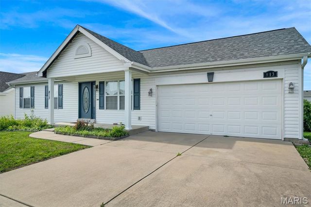 813 Wenstone Park Drive, Wentzville, MO 63385