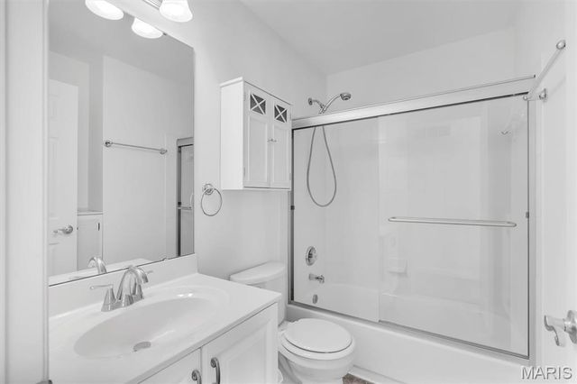 813 Wenstone Park Drive, Wentzville, MO 63385