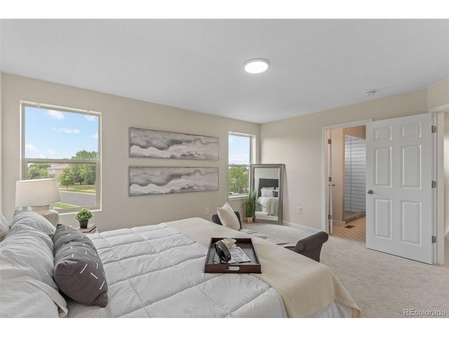 20054 E 48th Dr, Denver, CO 80249