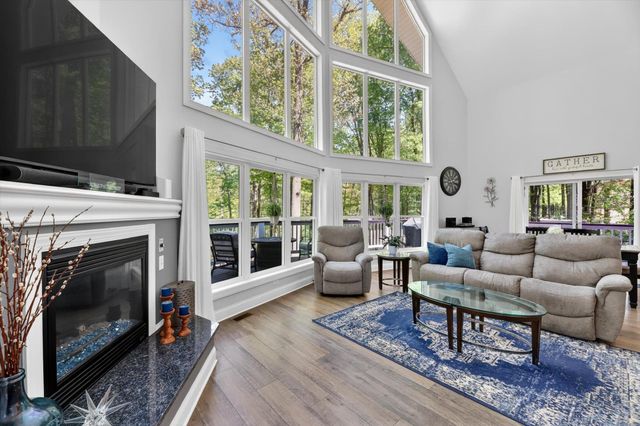 13679 Deer Creek Drive, South Haven, MI 49090