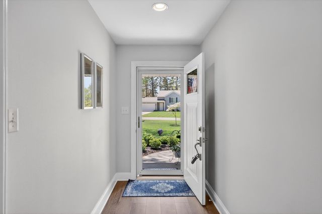 13679 Deer Creek Drive, South Haven, MI 49090