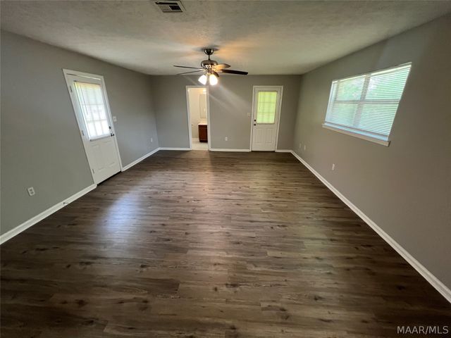 325 Bitford Way, Montgomery, AL 36108