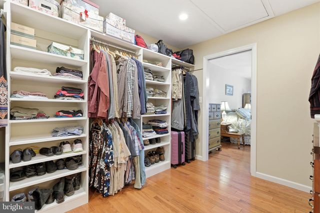 297 CLIVEDEN DR, Newtown, PA 18940