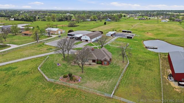 8505 E 116th Street N, Owasso, OK 74055