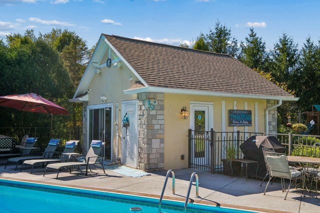 8217 Creek Hollow Road, Blacklick, OH 43004