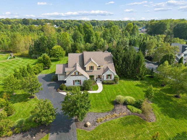8217 Creek Hollow Road, Blacklick, OH 43004