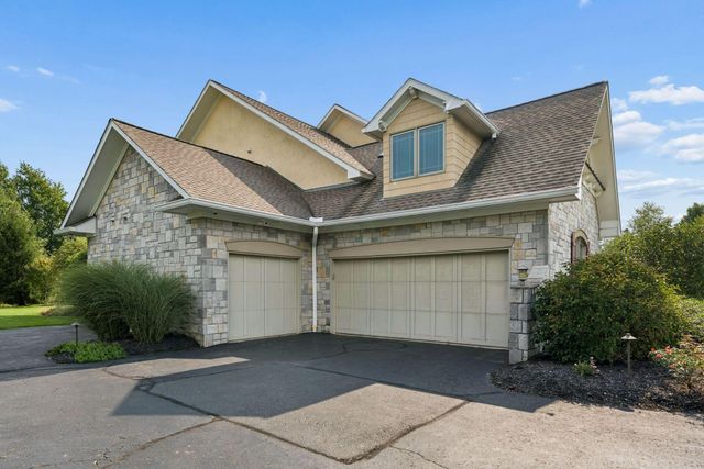 8217 Creek Hollow Road, Blacklick, OH 43004