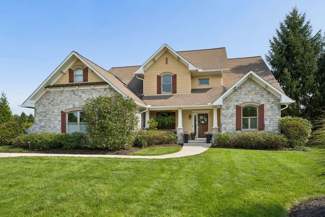 8217 Creek Hollow Road, Blacklick, OH 43004
