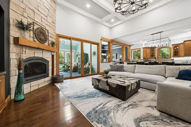 8217 Creek Hollow Road, Blacklick, OH 43004