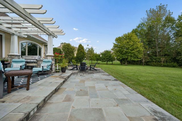 8217 Creek Hollow Road, Blacklick, OH 43004