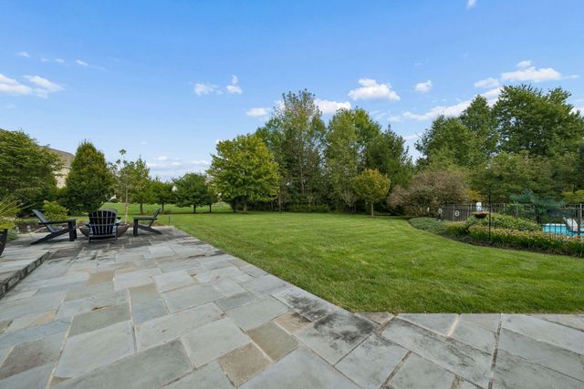 8217 Creek Hollow Road, Blacklick, OH 43004