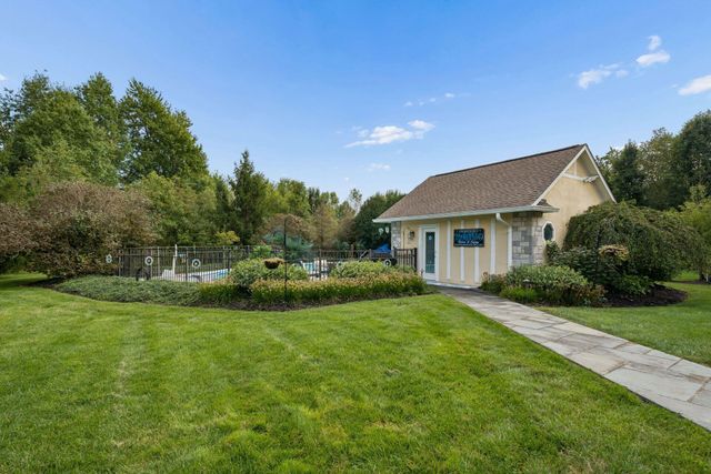 8217 Creek Hollow Road, Blacklick, OH 43004