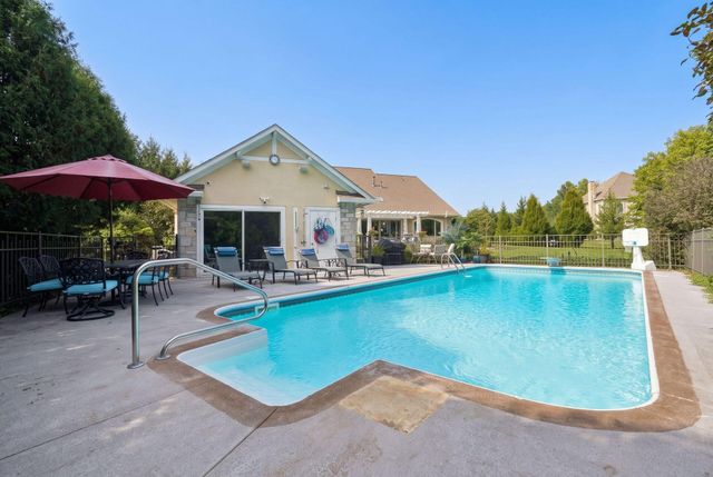 8217 Creek Hollow Road, Blacklick, OH 43004