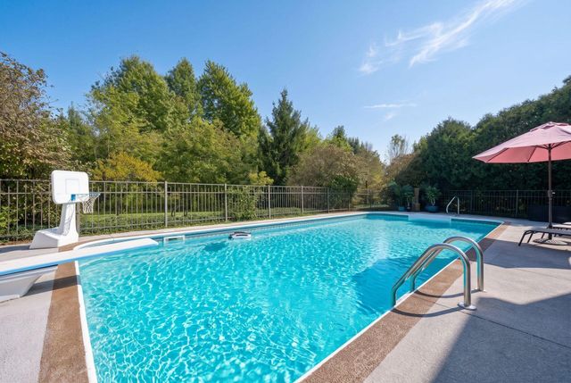 8217 Creek Hollow Road, Blacklick, OH 43004