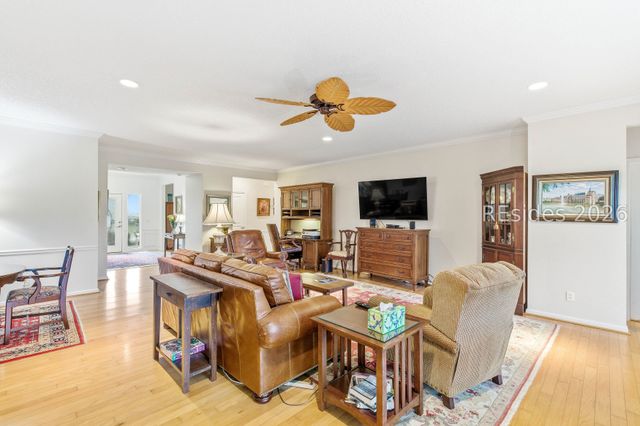 2 Stovell Ln, Bluffton, SC 29909