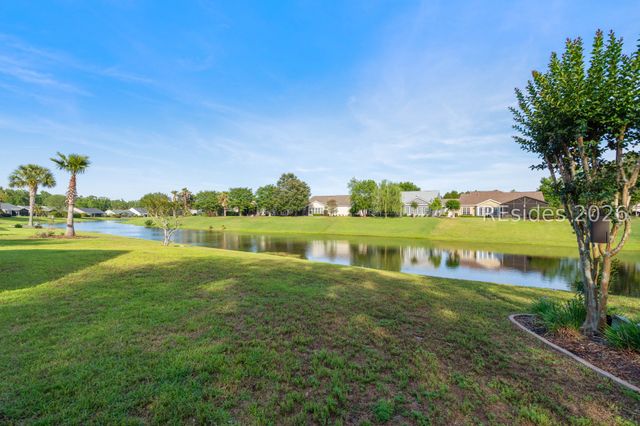 2 Stovell Ln, Bluffton, SC 29909
