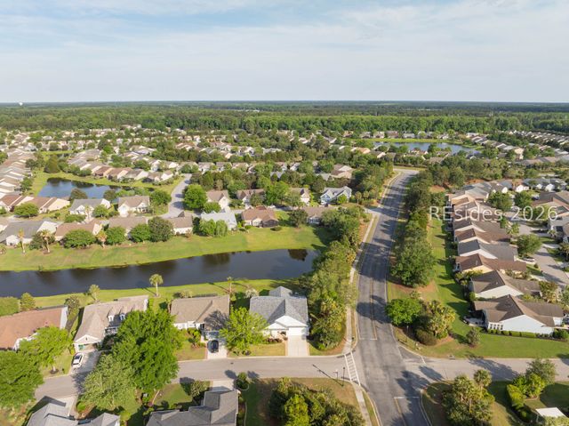 2 Stovell Ln, Bluffton, SC 29909