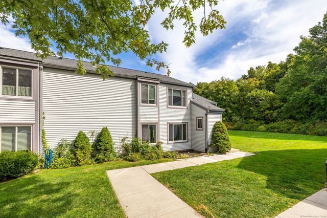 96 Candlewood Drive 96, South Windsor, CT 06074