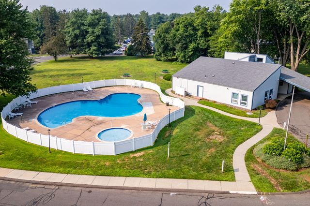 96 Candlewood Drive 96, South Windsor, CT 06074
