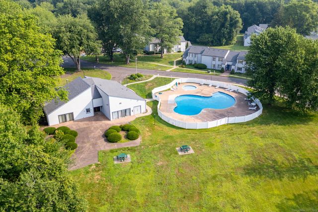 96 Candlewood Drive 96, South Windsor, CT 06074