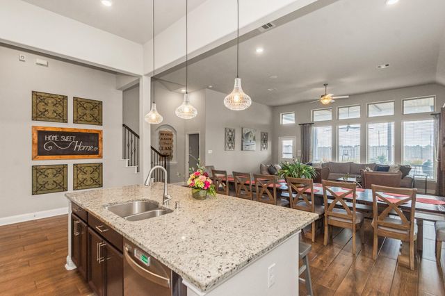 7418 Water Glen Lane, Manvel, TX 77578