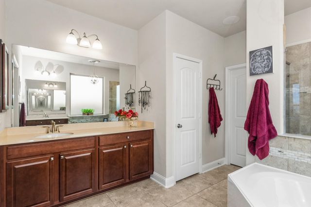 7418 Water Glen Lane, Manvel, TX 77578