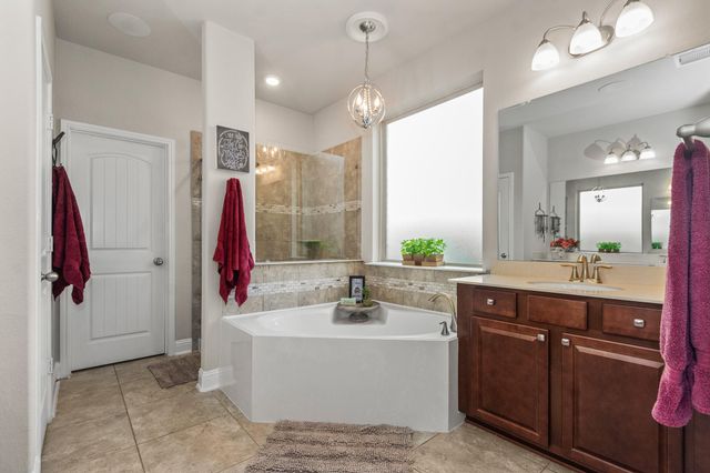 7418 Water Glen Lane, Manvel, TX 77578