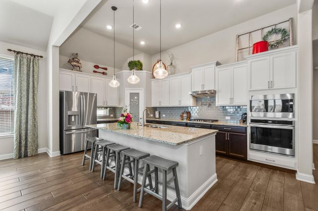 7418 Water Glen Lane, Manvel, TX 77578