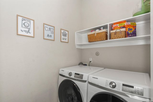 7418 Water Glen Lane, Manvel, TX 77578