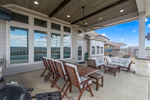 7418 Water Glen Lane, Manvel, TX 77578