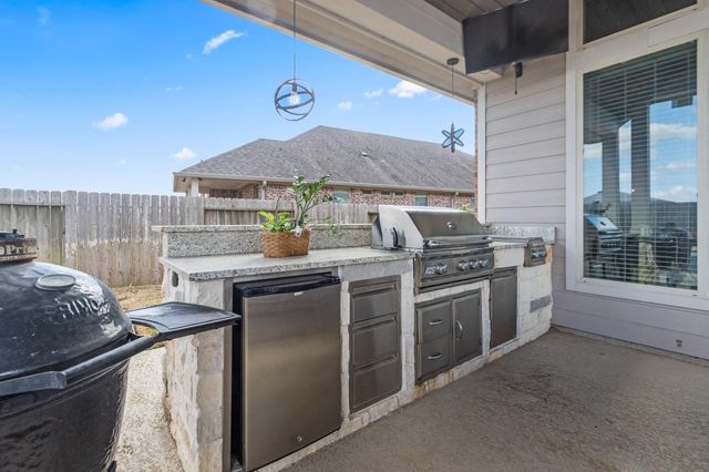 7418 Water Glen Lane, Manvel, TX 77578