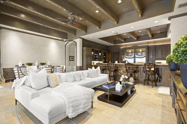 3131 NE 27th Avenue, Lighthouse Point, FL 33064