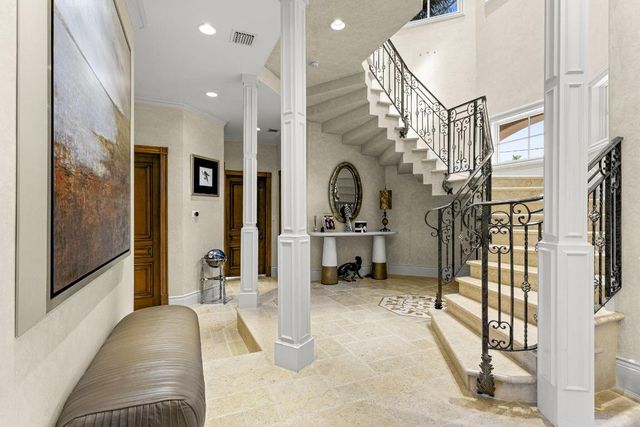 3131 NE 27th Avenue, Lighthouse Point, FL 33064