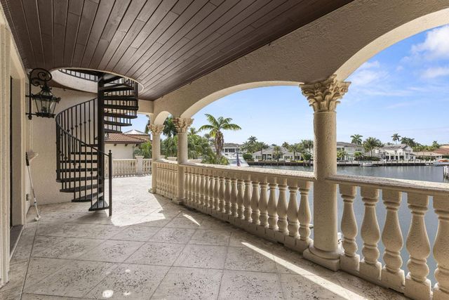 3131 NE 27th Avenue, Lighthouse Point, FL 33064