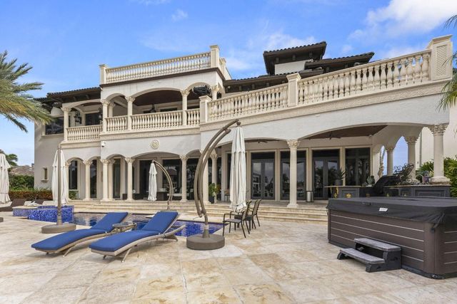 3131 NE 27th Avenue, Lighthouse Point, FL 33064