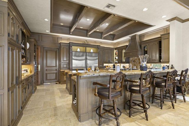 3131 NE 27th Avenue, Lighthouse Point, FL 33064