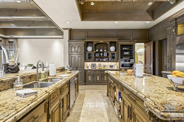 3131 NE 27th Avenue, Lighthouse Point, FL 33064