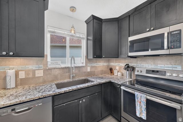 3918 E PARKERS PL, Eagle Mountain, UT 84005