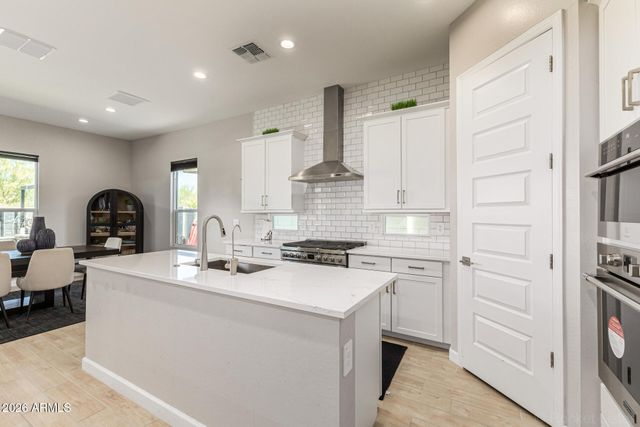 5964 E SINCLAIR Street, Phoenix, AZ 85054