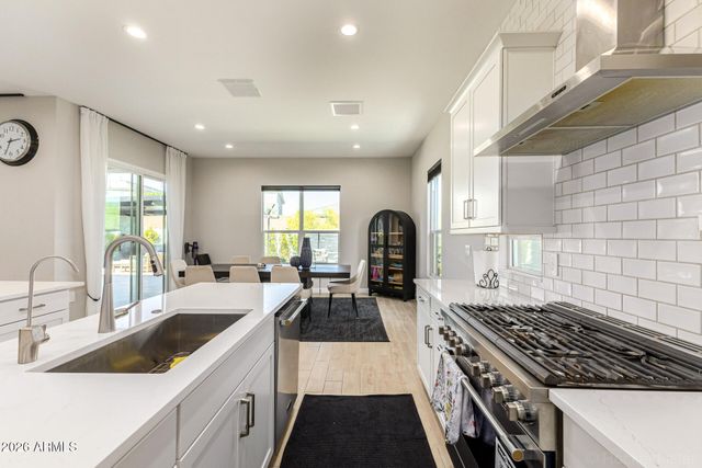 5964 E SINCLAIR Street, Phoenix, AZ 85054