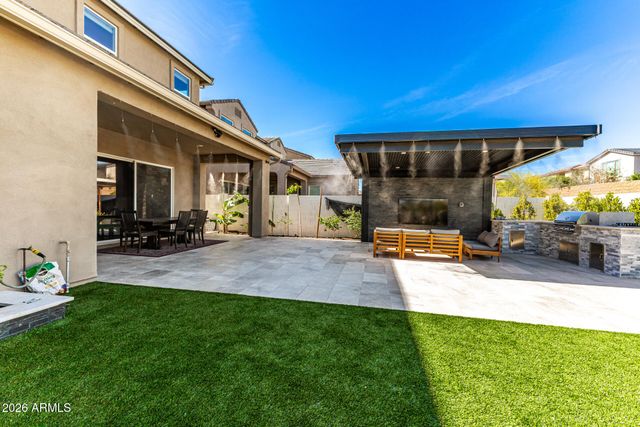 5964 E SINCLAIR Street, Phoenix, AZ 85054