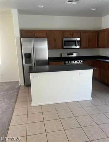 4039 Meadow Foxtail Drive, Las Vegas, NV 89122