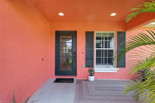 1422 NE 18th ST, Cape Coral, FL 33909