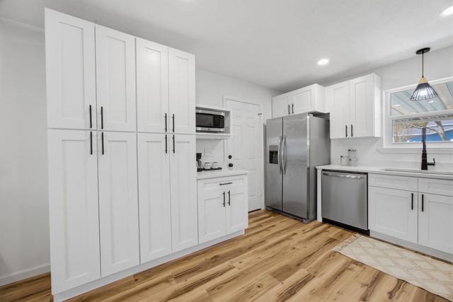 600 Burgundy Lane, Fort Walton Beach, FL 32547