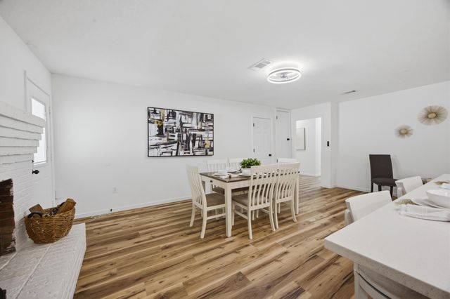 600 Burgundy Lane, Fort Walton Beach, FL 32547