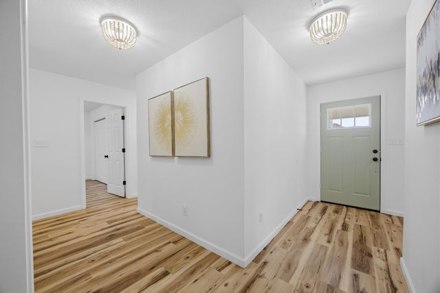 600 Burgundy Lane, Fort Walton Beach, FL 32547