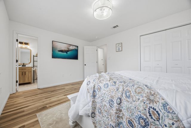 600 Burgundy Lane, Fort Walton Beach, FL 32547